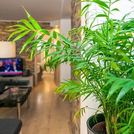 Relaxing 2Bd Apartment, Ground Floor - Walk To Old Town Split Exteriér fotografie
