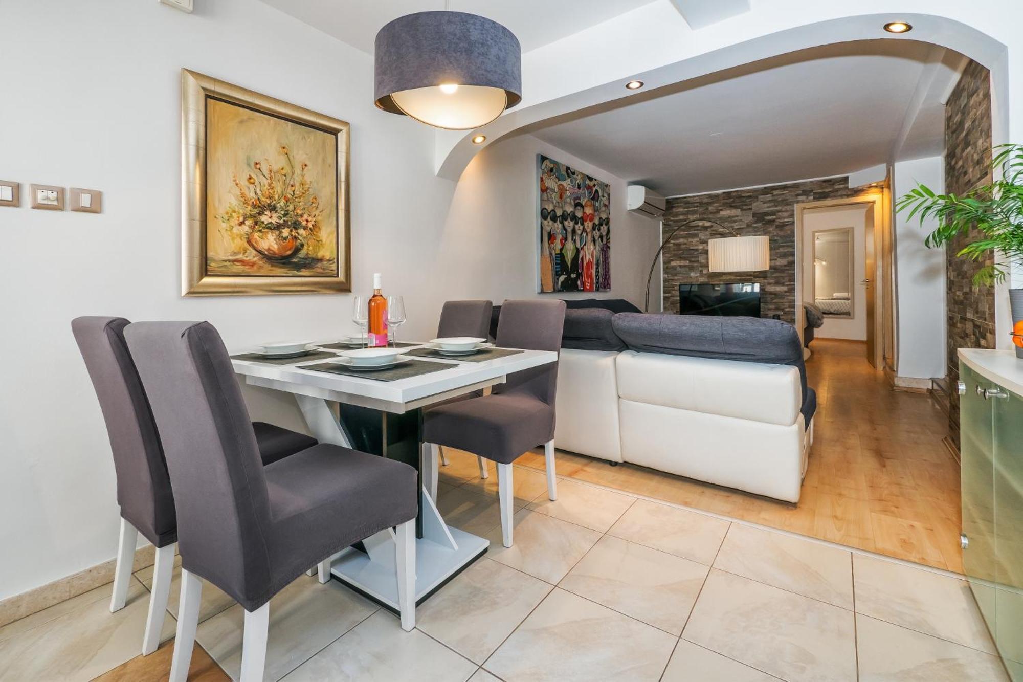 Relaxing 2Bd Apartment, Ground Floor - Walk To Old Town Split Exteriér fotografie