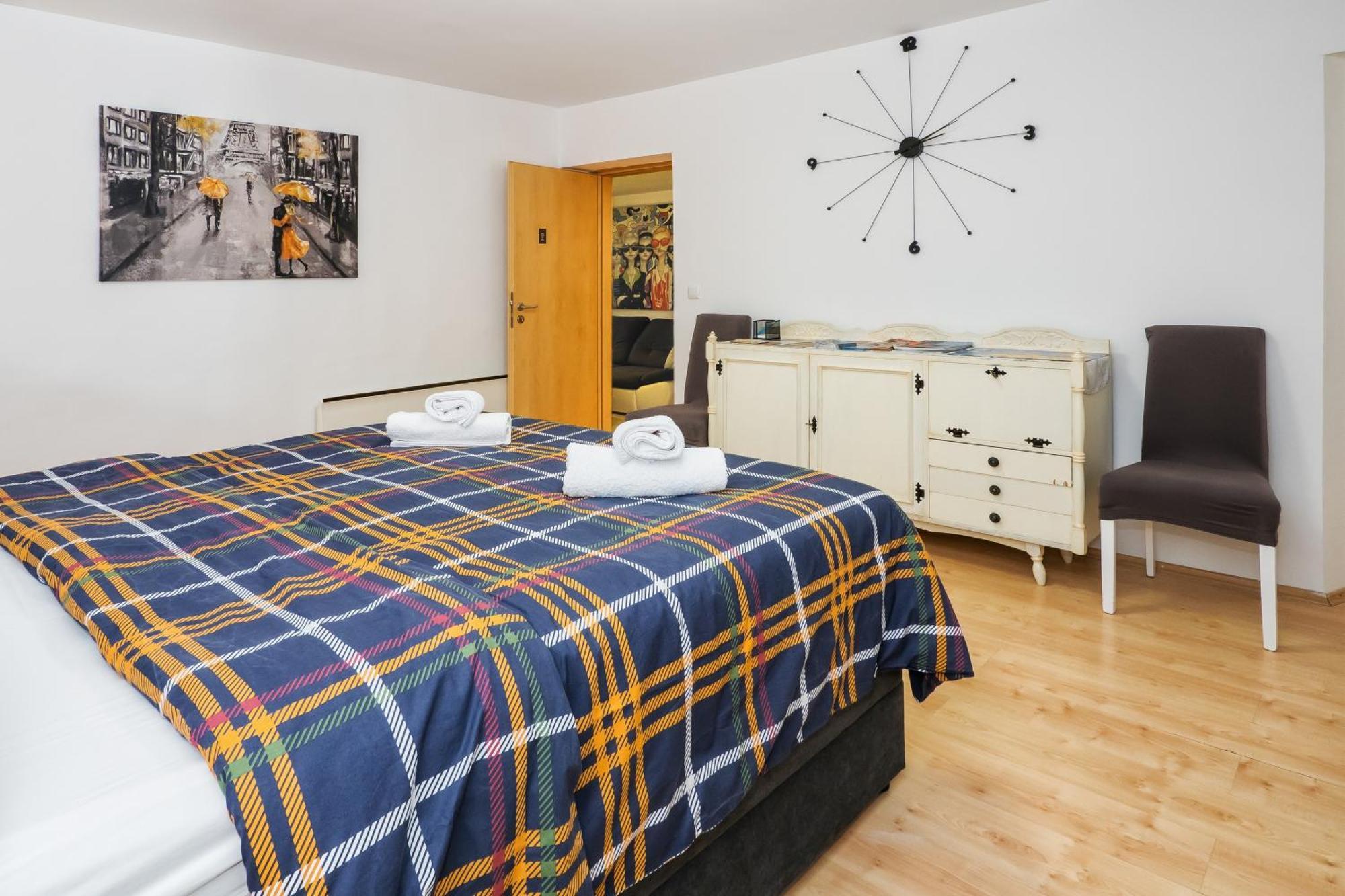 Relaxing 2Bd Apartment, Ground Floor - Walk To Old Town Split Exteriér fotografie