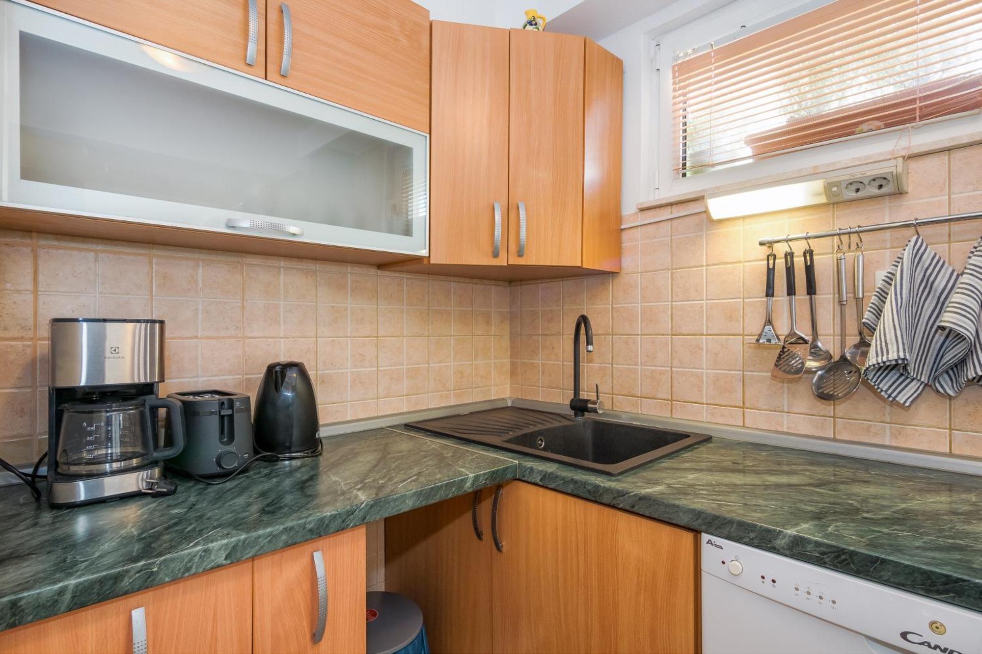 Relaxing 2Bd Apartment, Ground Floor - Walk To Old Town Split Exteriér fotografie