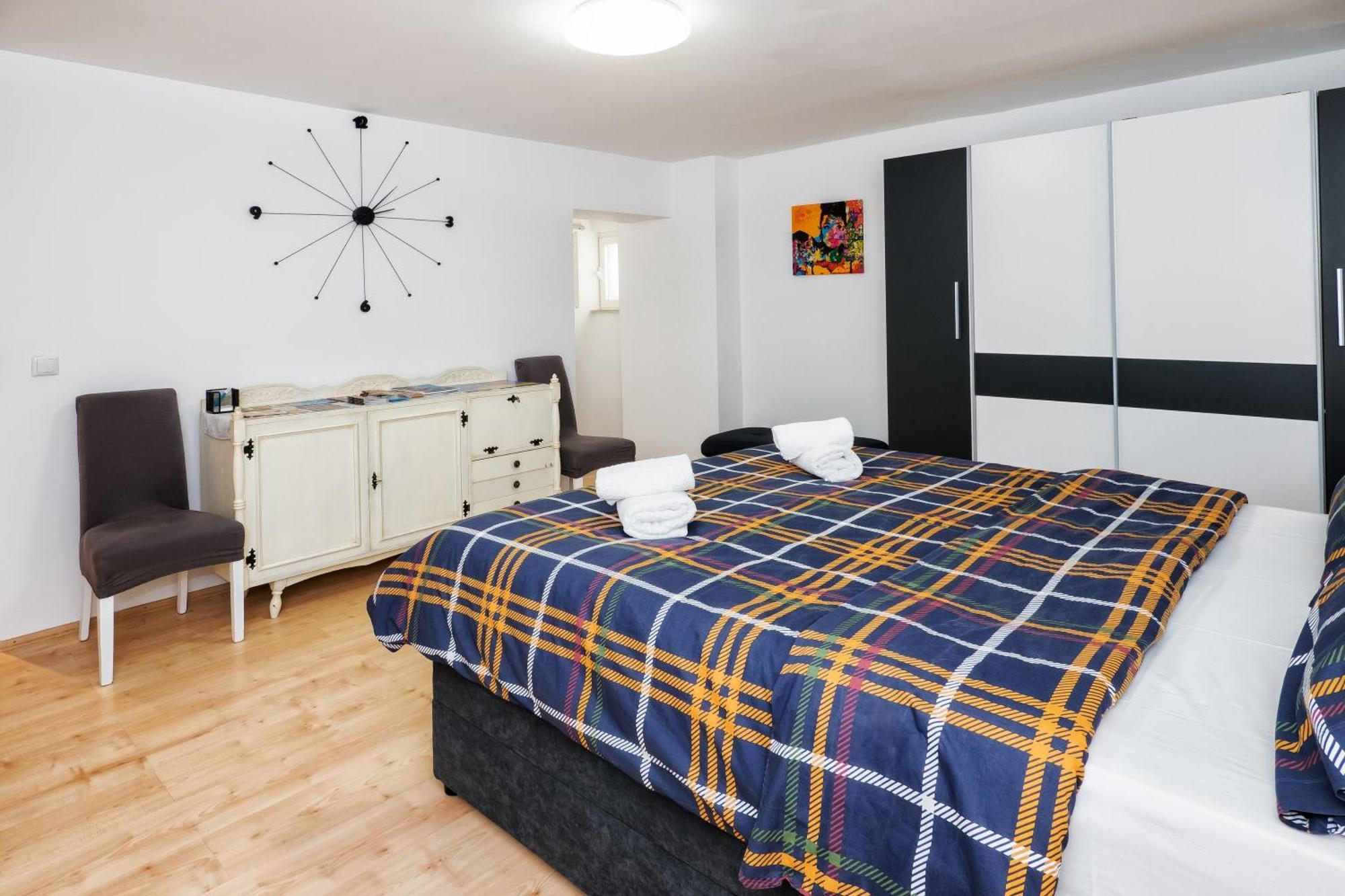 Relaxing 2Bd Apartment, Ground Floor - Walk To Old Town Split Exteriér fotografie